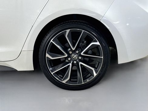 Used 2022 Toyota Corolla XSE FWD image 37