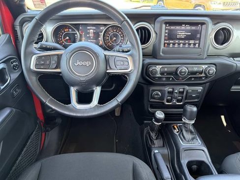 Used 2020 Jeep Wrangler Unlimited Sahara AWD/4WD image 21