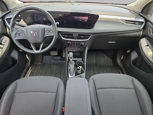 Used 2024 Buick Encore GX Preferred FWD image 11