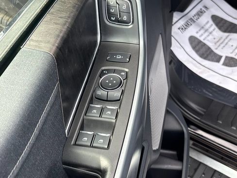 Used 2023 Ford F150 Lariat w/ Equipment Group 502A High AWD/4WD image 31