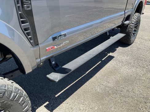 New 2026 Ford F250 XLT w/ XLT Premium Package AWD/4WD image 11