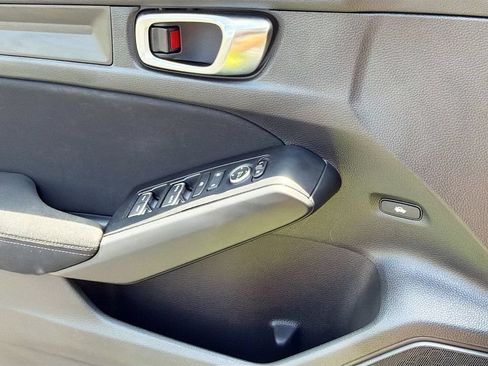 Used 2025 Honda Civic Sport image 21