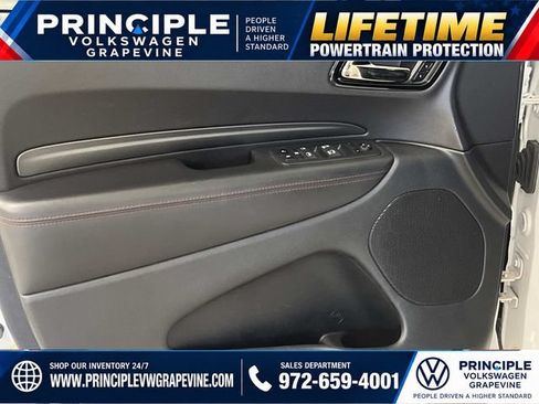 Used 2024 Dodge Durango GT RWD image 10