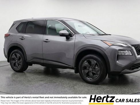 Used 2025 Nissan Rogue SV image 1