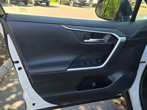 Used 2023 Toyota RAV4 XSE w/ Weather Package AWD/4WD image 16