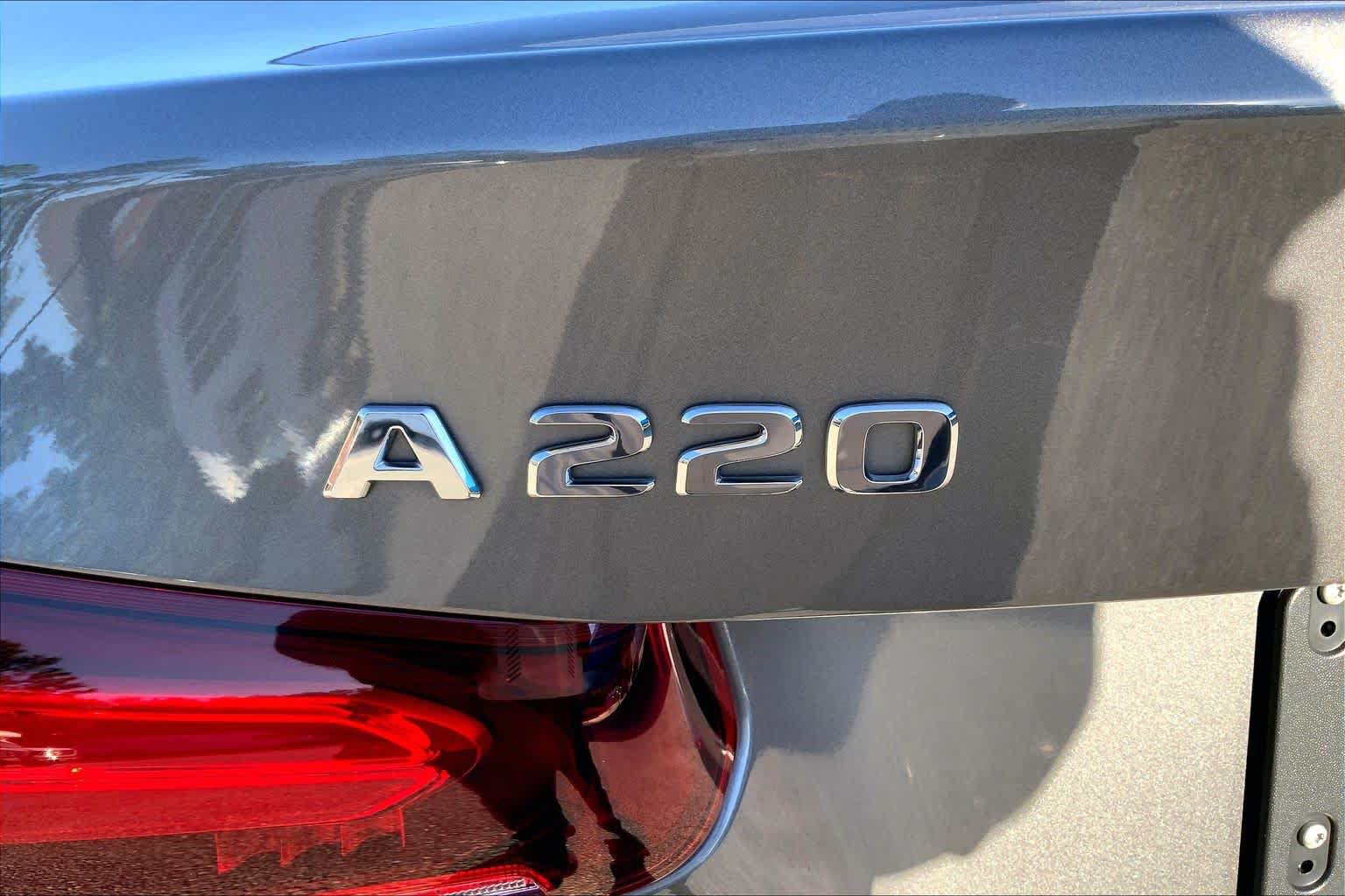 Used 2019 Mercedes-Benz A 220 4MATIC image 10