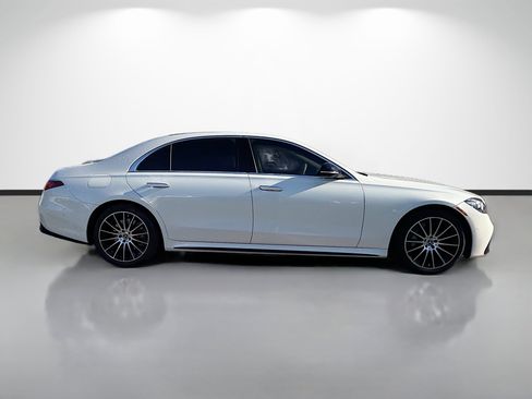 Used 2022 Mercedes-Benz S 580 4MATIC Sedan image 6