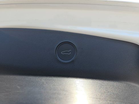 Used 2023 Tesla Model 3 Performance AWD/4WD image 31
