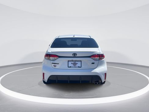 Used 2026 Toyota Corolla SE FWD image 6