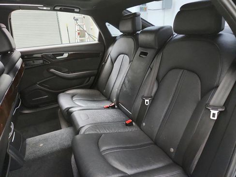 Used 2015 Audi A8 L 4.0T image 24