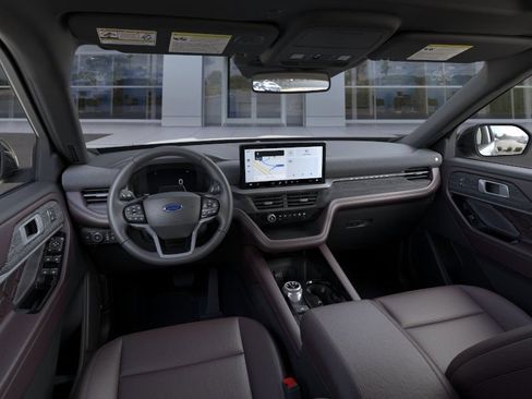 New 2026 Ford Explorer Platinum w/ LUX Leather Package AWD/4WD image 10