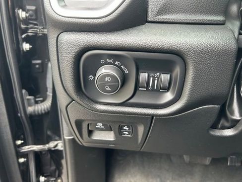 Used 2023 RAM 1500 Laramie AWD/4WD image 23
