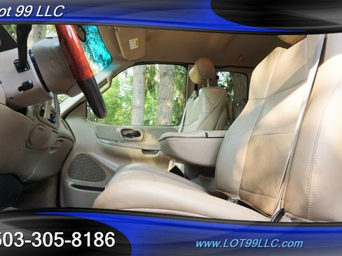 Used 2002 Ford F150 Lariat image 2