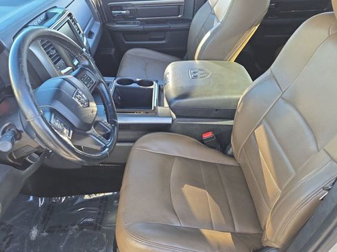 Used 2015 RAM 1500 Sport image 4