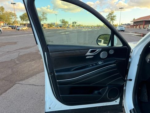 Used 2021 Genesis GV80 3.5T w/ Advanced Package 06 AWD/4WD image 22