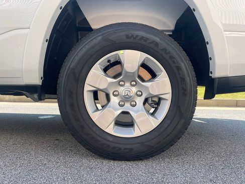 New 2025 RAM 1500 Big Horn image 8