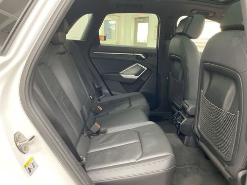 Used 2024 Audi Q3 2.0T Premium image 18