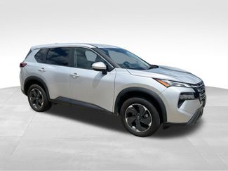 Used 2025 Nissan Rogue SV AWD/4WD video 2