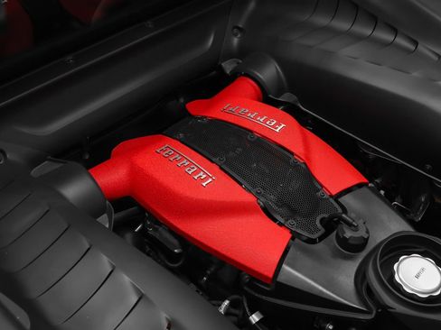 Certified 2020 Ferrari F8 Tributo RWD image 38