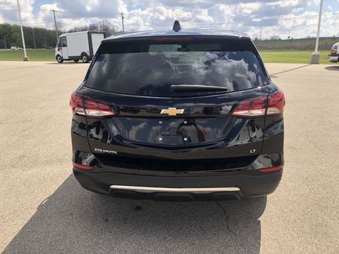 Used 2024 Chevrolet Equinox LT FWD image 7