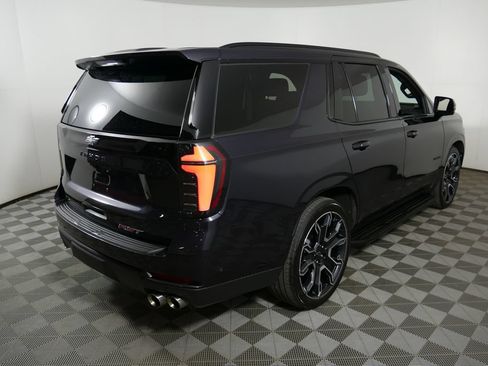 Used 2025 Chevrolet Tahoe RST w/ RST Capability Package AWD/4WD image 3
