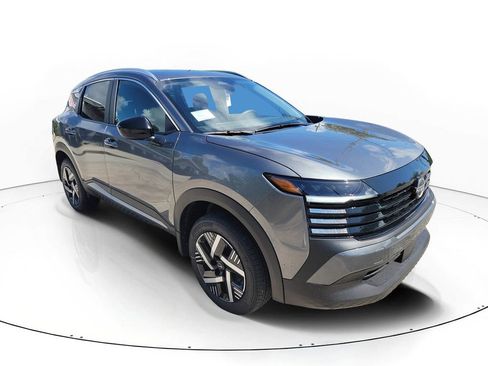 New 2026 Nissan Kicks SV FWD image 1