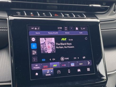 Used 2025 Jeep Grand Cherokee L Altitude image 20