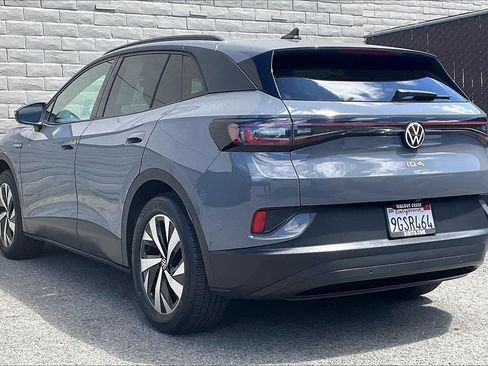 Used 2023 Volkswagen ID.4 Pro RWD image 9