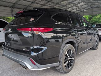 Used 2021 Toyota Highlander XSE AWD/4WD video 3