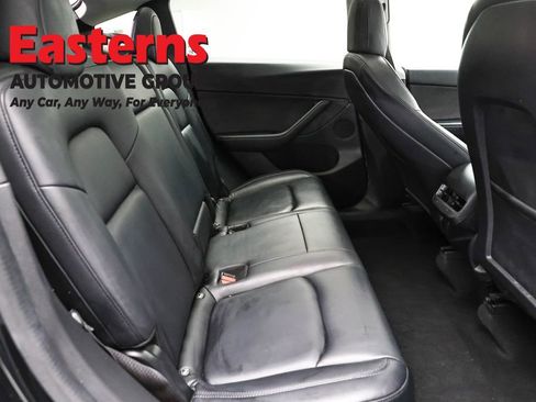 Used 2021 Tesla Model Y Long Range image 20