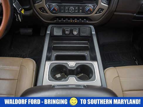 Used 2017 GMC Sierra 1500 Denali w/ Denali Ultimate Package image 31