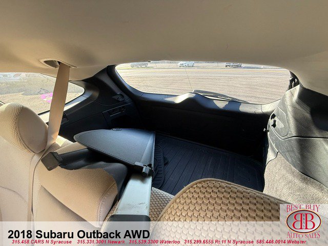 Used 2018 Subaru Outback 2.5i Premium AWD/4WD image 12