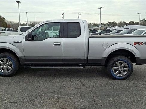 Certified 2018 Ford F150 XLT w/ Equipment Group 301A Mid image 5