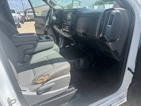 Used 2018 Chevrolet Silverado 2500 W/T AWD/4WD image 6
