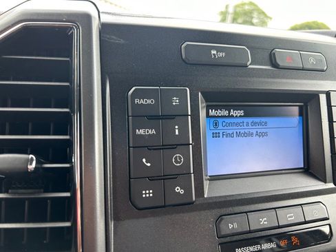 Used 2018 Ford F150 XLT w/ Equipment Group 301A Mid image 17