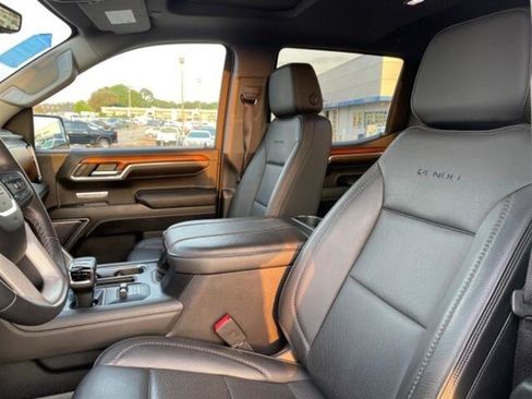 Used 2023 GMC Sierra 1500 Denali w/ Denali Reserve Package image 13