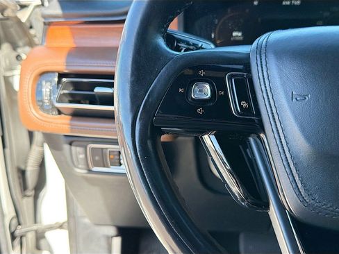 Used 2020 Lincoln Aviator Reserve w/ Equipment Group 202A image 17