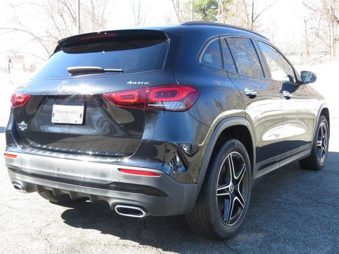 Used 2021 Mercedes-Benz GLA 250 4MATIC image 5