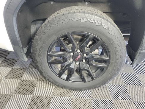 Used 2021 GMC Sierra 1500 Elevation w/ X31 Off-Road Package AWD/4WD image 30