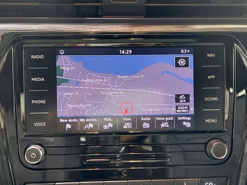 Used 2022 Volkswagen Passat 2.0T R-Line image 17