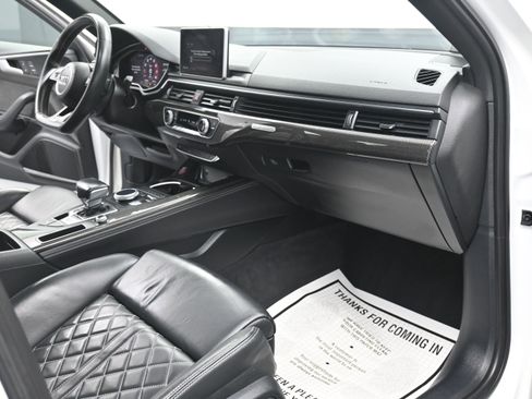 Used 2019 Audi S4 Premium Plus w/ Premium Plus Package image 30