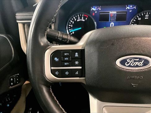 Used 2024 Ford Expedition Max Limited image 24