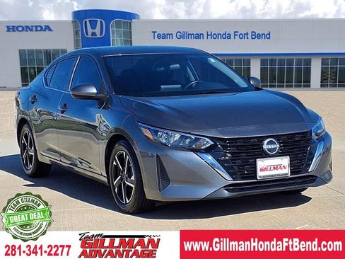 Used 2024 Nissan Sentra SV image 1