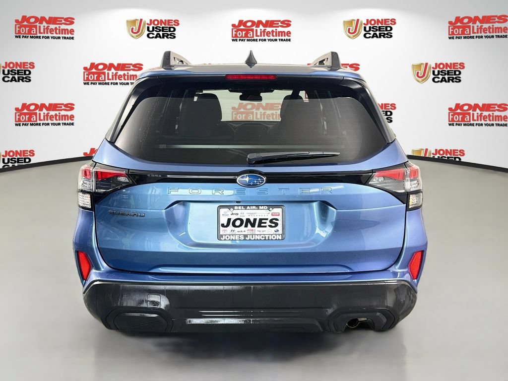 Certified 2025 Subaru Forester Premium AWD/4WD image 15