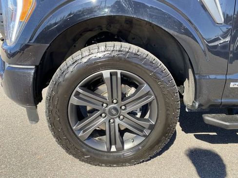 Used 2022 Ford F150 XLT w/ Equipment Group 302A High image 10