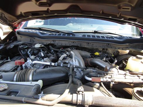 Used 2024 Ford F250 Lariat w/ Lariat Ultimate Package image 24