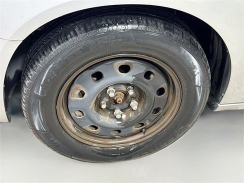 Used 2016 Dodge Grand Caravan SE w/ Quick Order Package 29E SE image 28