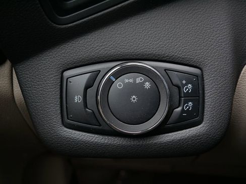 Used 2013 Ford Escape SE FWD image 16
