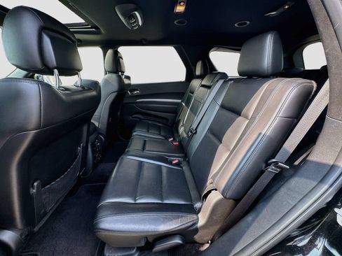 Used 2019 Dodge Durango R/T w/ Technology Group AWD/4WD image 28