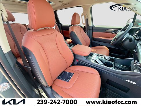 New 2026 Kia Carnival SX image 15